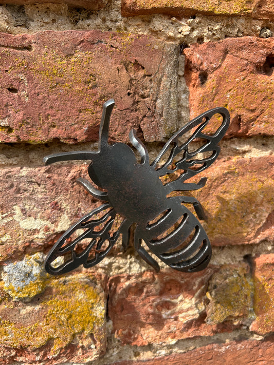 Large Bee and Honeycomb Set 4mm Save The Bees Rusty Wall Art Rusty Garden Ornament Entomology Rusty Bee Mothers Day