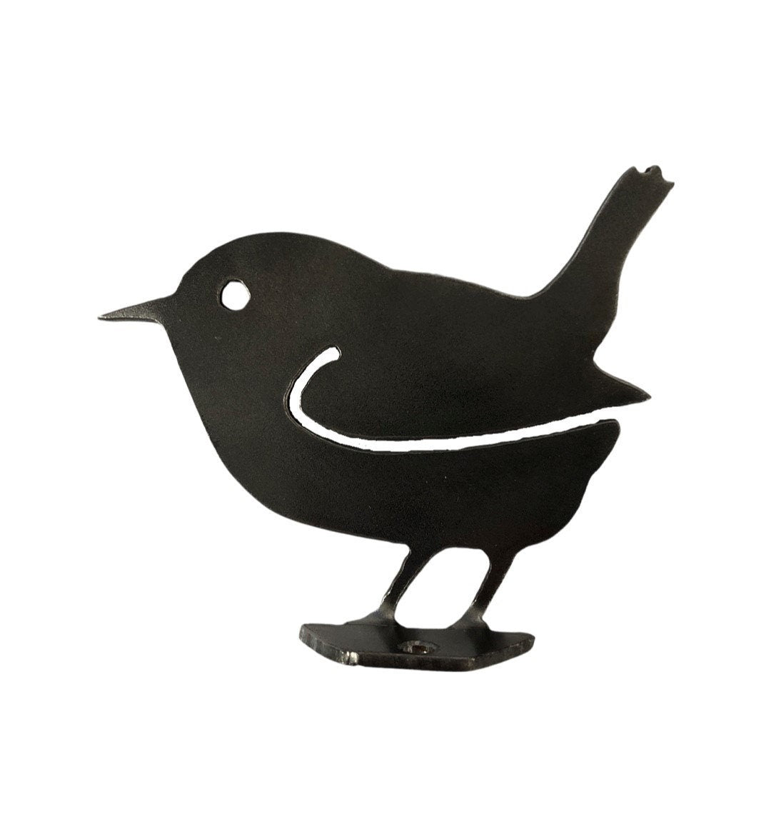 Metal wren bird fence topper