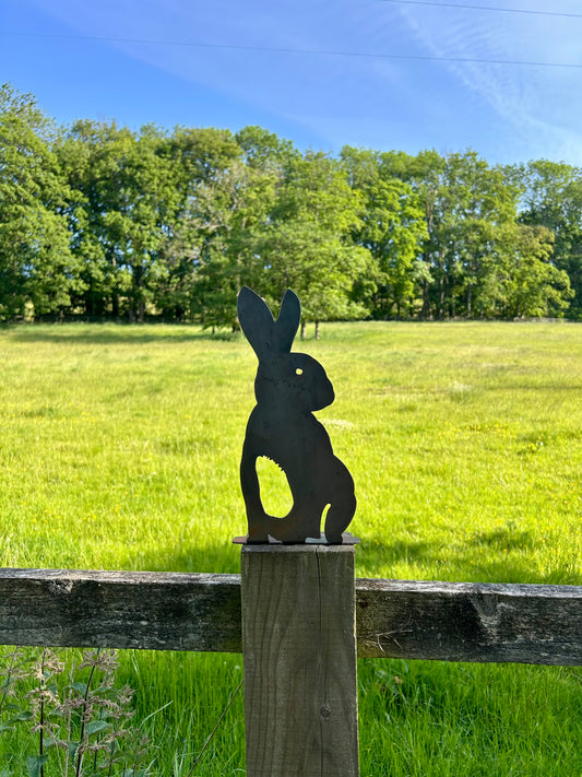 Bunny Rabbit . Steel Garden Art . Garden Decoration . Rusty Ornament