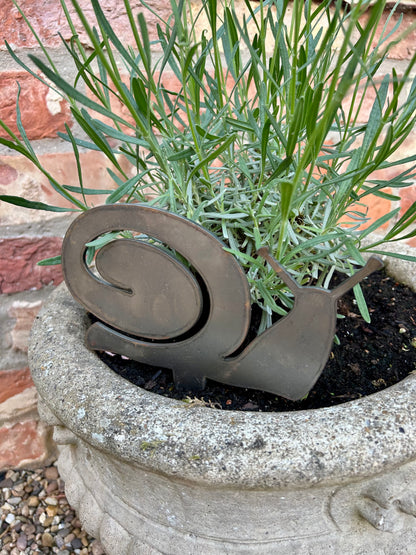 Sid The Snail . Steel Garden Art . Garden Decoration . Rusty Ornament