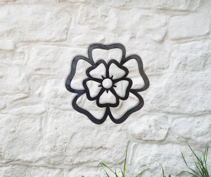 Steel Yorkshire Rose for Home and Garden. A perfectly packaged gift for any occasion.