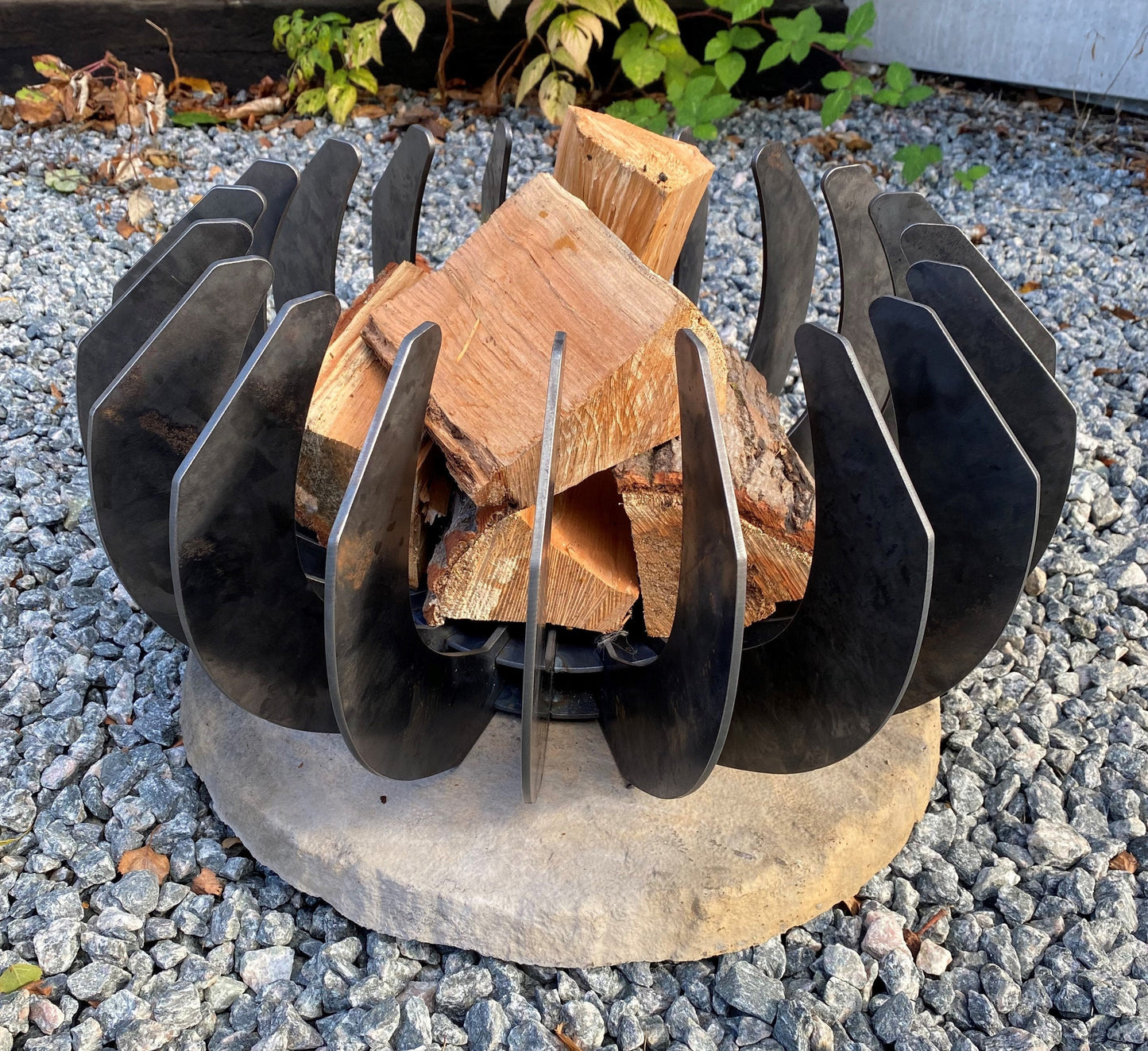 Terry Steel Fire Pit / 4mm Mild Steel / Garden / Family / Outdoors / Cooking / Camping