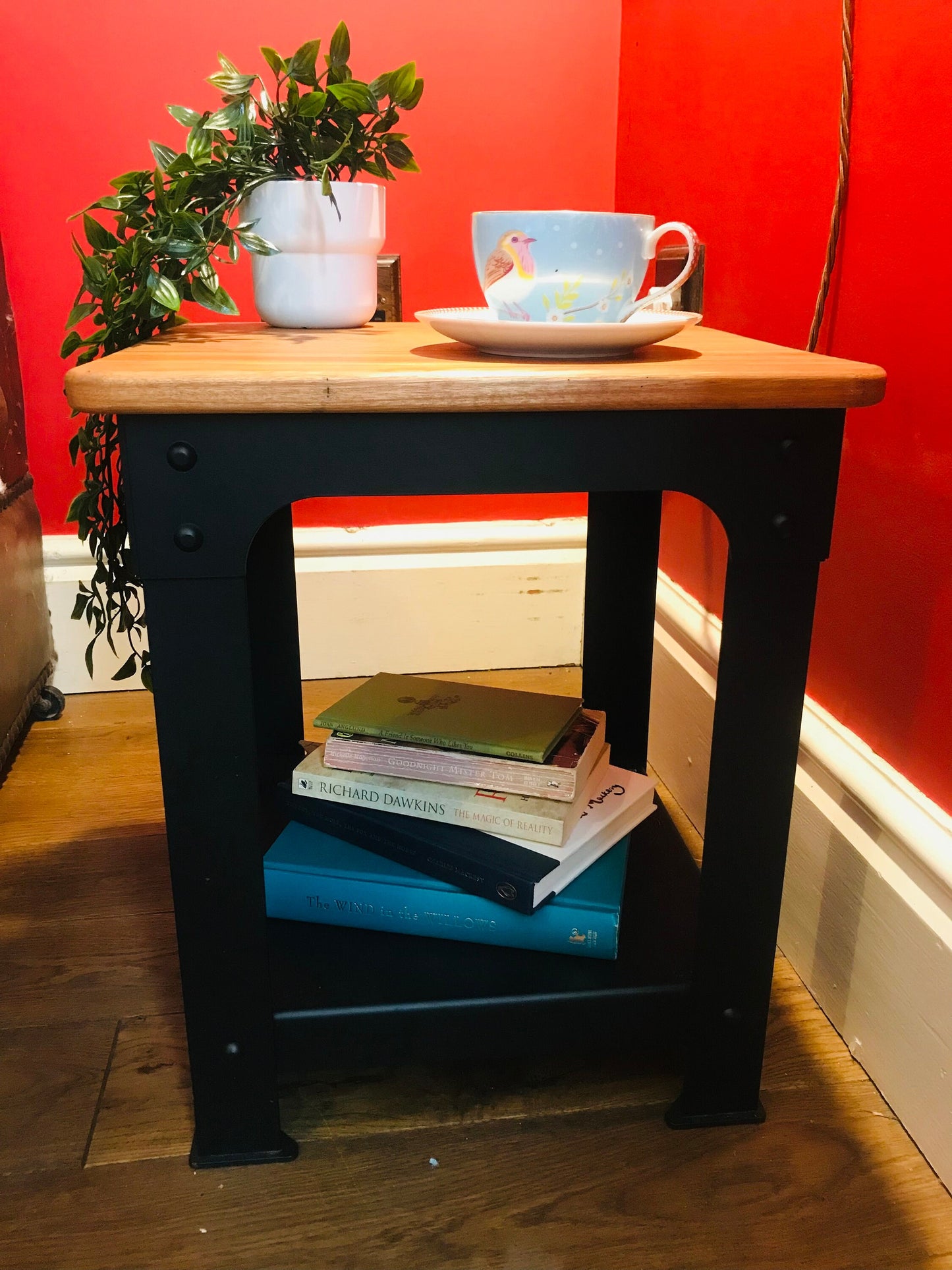 Small Industrial Style Side Table/ made in Yorkshire/ living room/ coffee table/ end table/ books/ wood/ Steel/ design/ unusual/ rivets