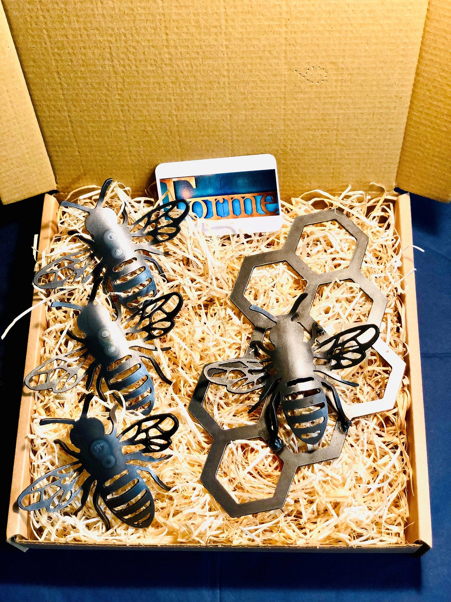 What's The Buzz Gift Set . Save The Bees  Rusty Wall Art  Rusty Garden Ornament  Entomology  Rusty Bee  Mothers Day