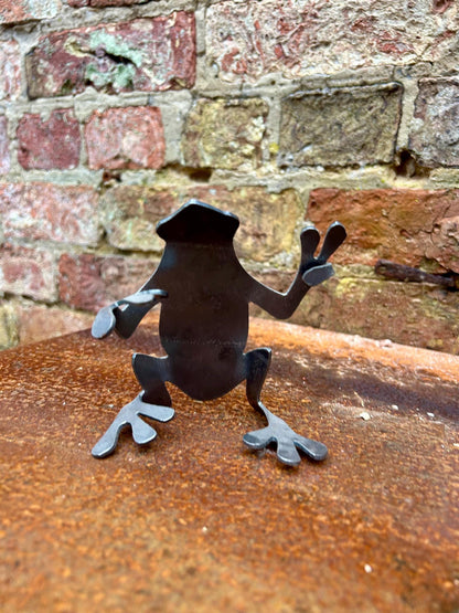 Rex The Frog - Steel Garden Ornament . Home Decor . Rusty Art . Metal Wildlife