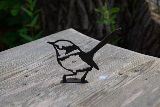 Maria The Wren - Fence Topper  Garden Ornament  Rusty Art  Metal Birds