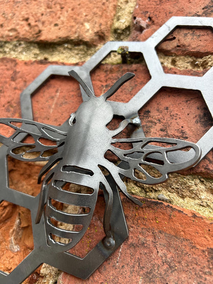 Honey The Bee - Steel Wall Art  Rusty Metal Bee  Save The Bees   Gift Set  Mothers Day