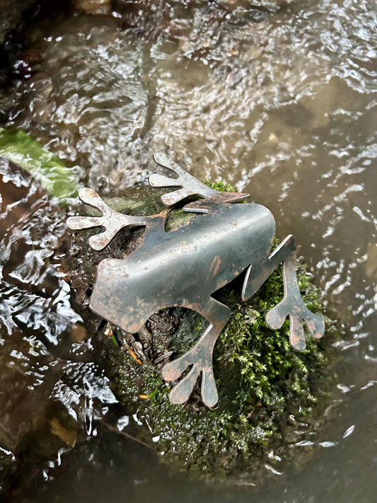 Rex The Frog - Steel Garden Ornament . Home Decor . Rusty Art . Metal Wildlife