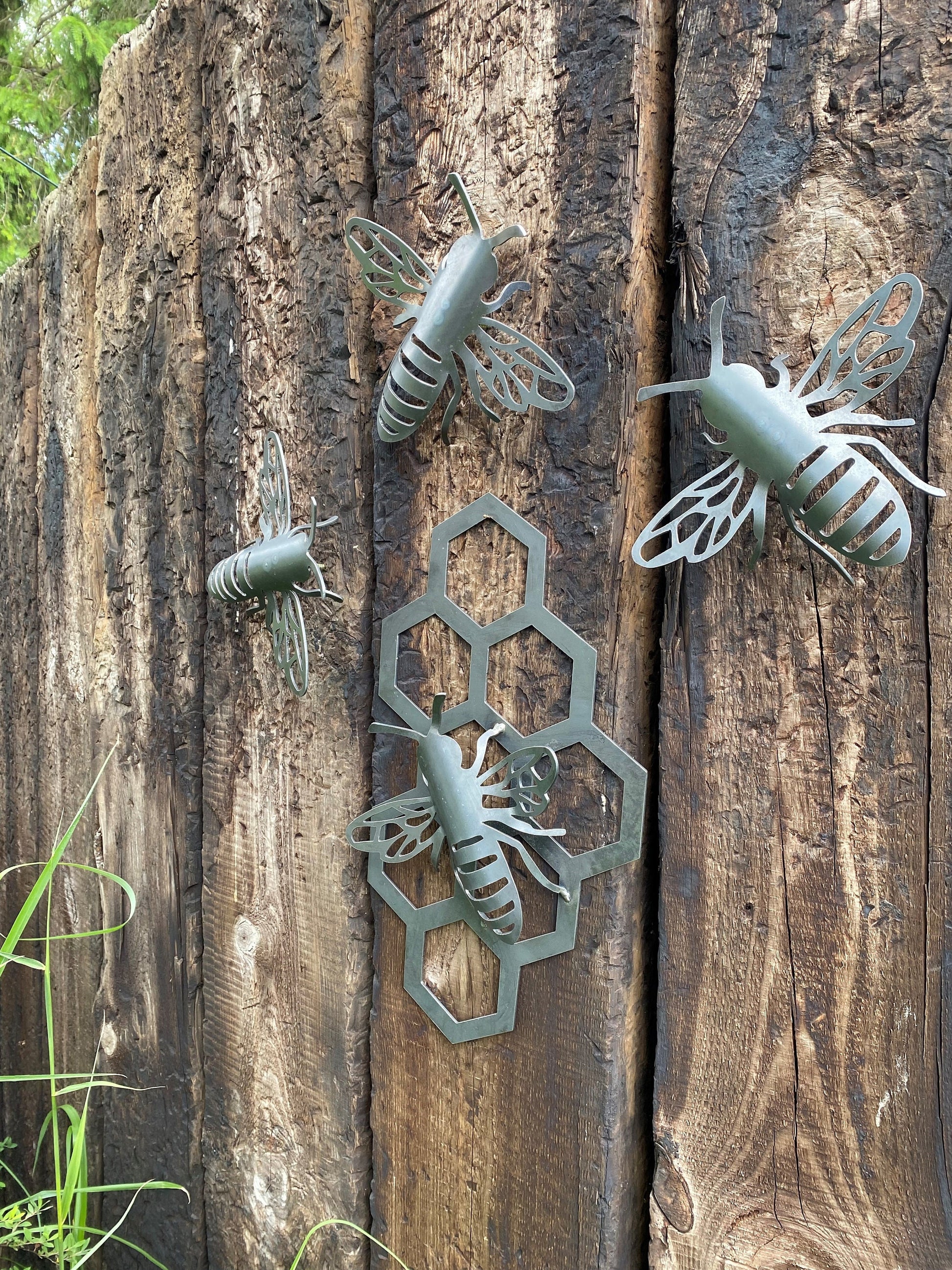 Large Bee and Honeycomb Set • Save The Bees • Rusty Wall Art • Rusty Garden Ornament • Entomology • Rusty Bee